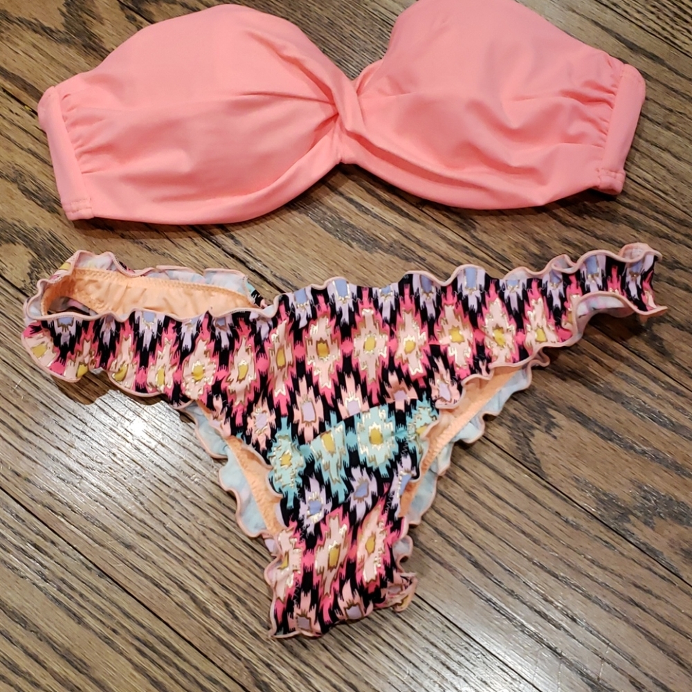 Victoria Secret strapless bikini